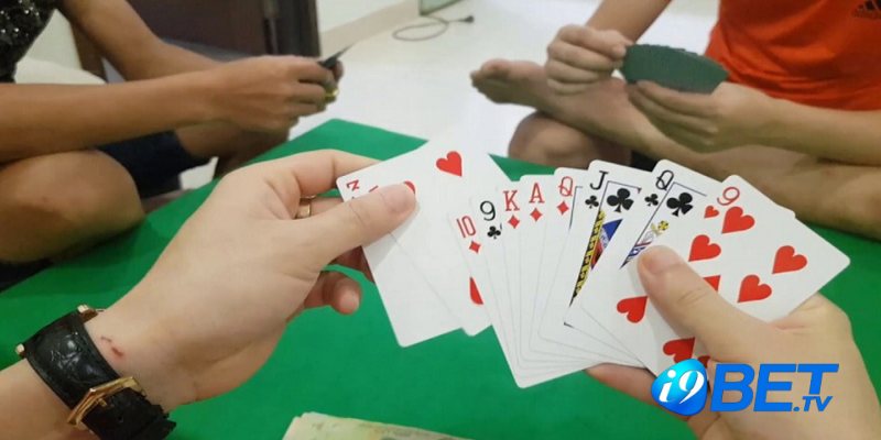 Thuật ngữ thường thấy được dùng trong game bài Phỏm